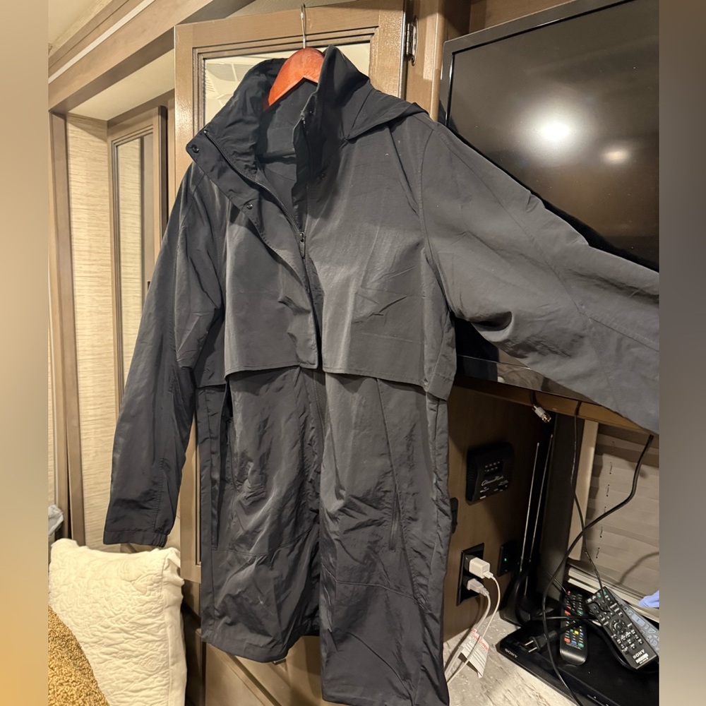 Lululemon Always Effortless Jacket 12